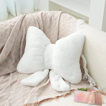The Bow Pillow