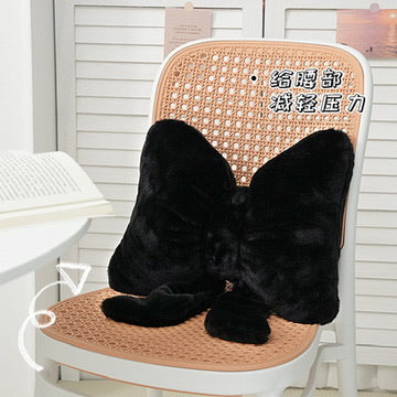 The Bow Pillow