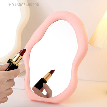 Wavy Mirror